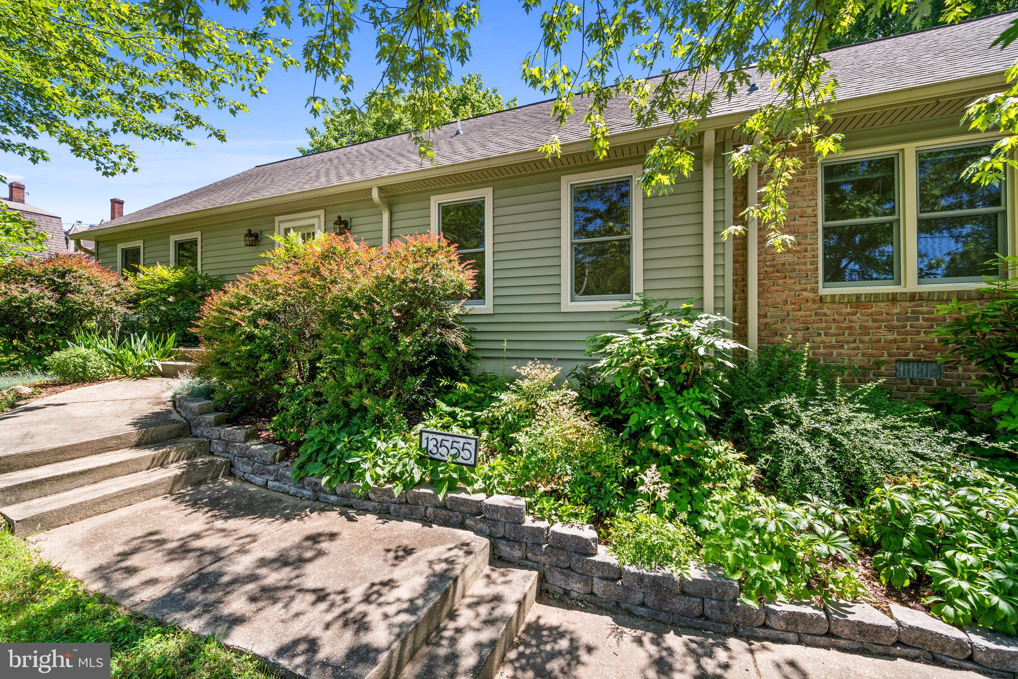 13555 South View Road Newburg, MD 20664 - Photo 4 of 74 Exterior