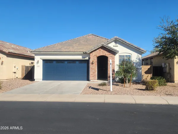 $2,200 | 7239 North 89th Drive, Glendale, AZ 85305