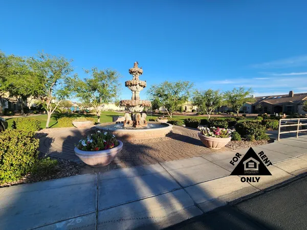 $2,200 | 7239 North 89th Drive, Glendale, AZ 85305
