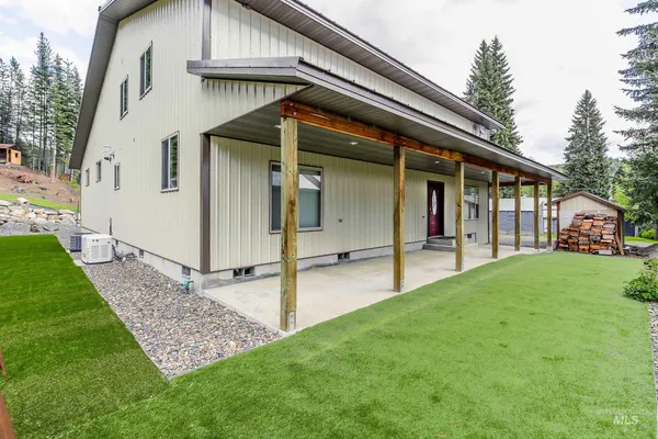 $499,000 | 110 3rd Avenue, Pierce, ID 83546