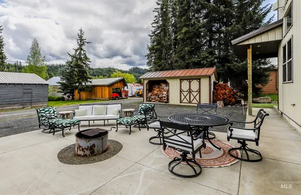$499,000 | 110 3rd Avenue, Pierce, ID 83546