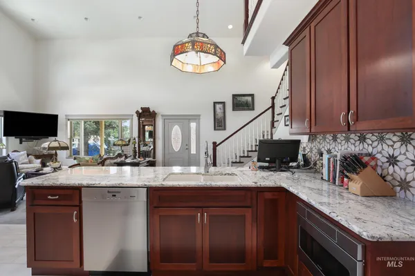 $499,000 | 110 3rd Avenue, Pierce, ID 83546