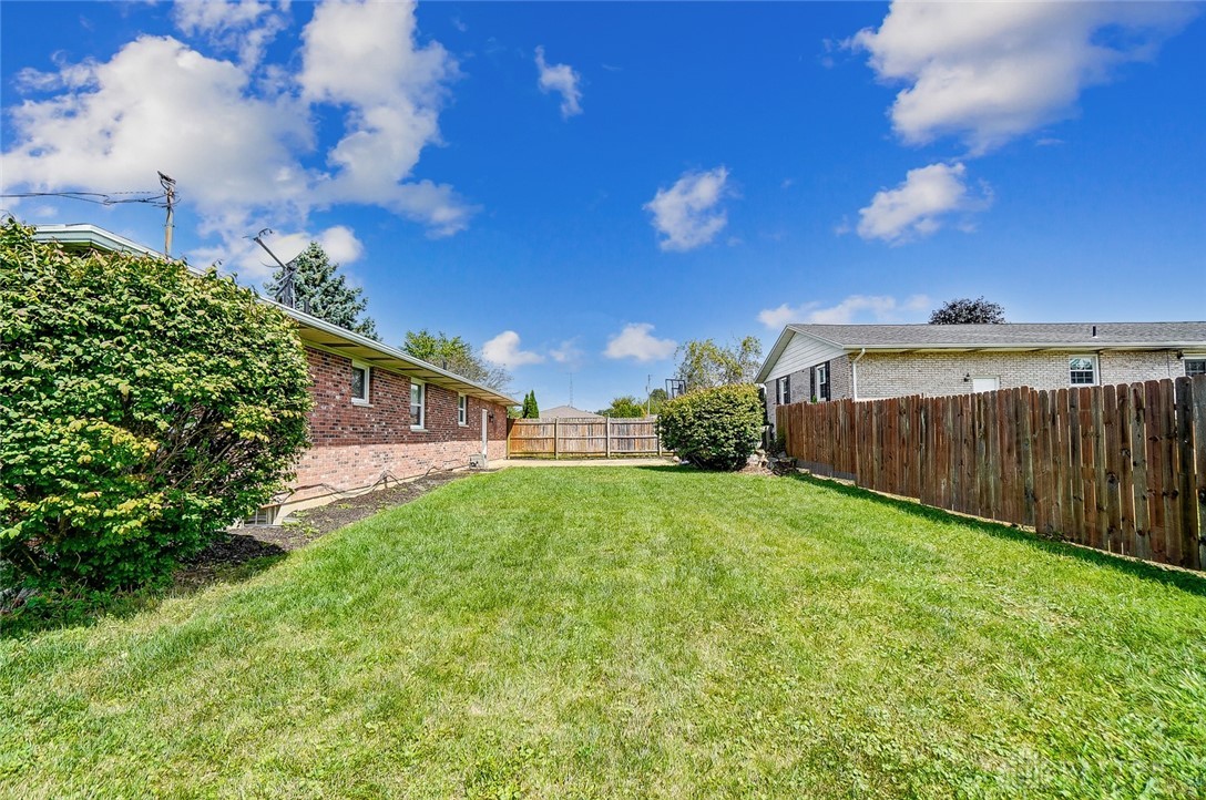 5304 West Ridgewood Road Springfield, OH 45503 - Photo 51 of 59