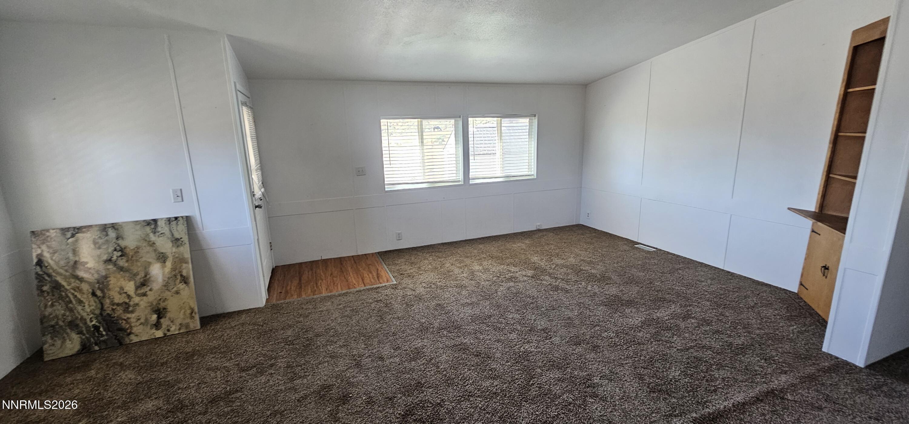 121 Del Drive Kingston, NV 89310 - Photo 8 of 19 Living Room
