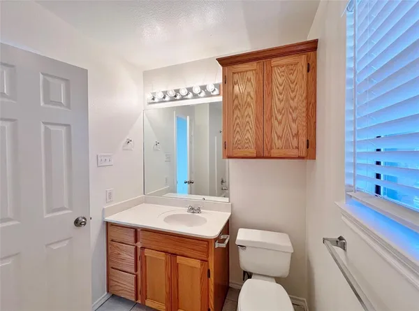 $1,650 | 938 Austin Court, Weatherford, TX 76086