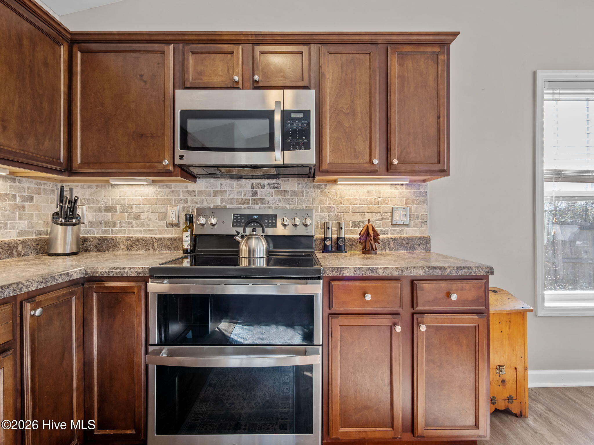 204 Demetrius Court Hubert, NC 28539 - Photo 15 of 31 Kitchen, newer appliances!