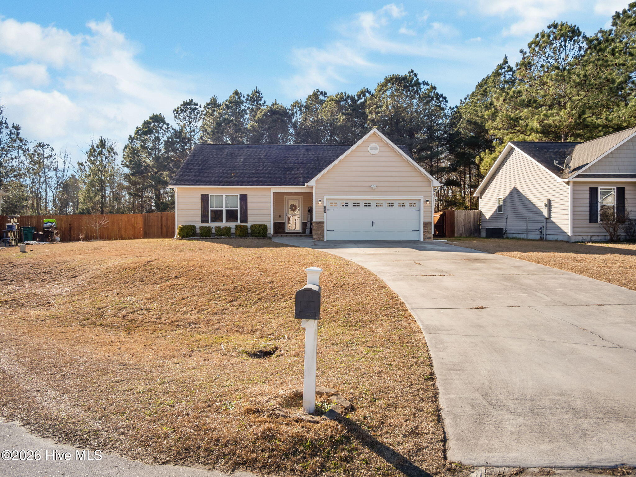 204 Demetrius Court Hubert, NC 28539 - Photo 4 of 31 52-web-or-mls-P1138856