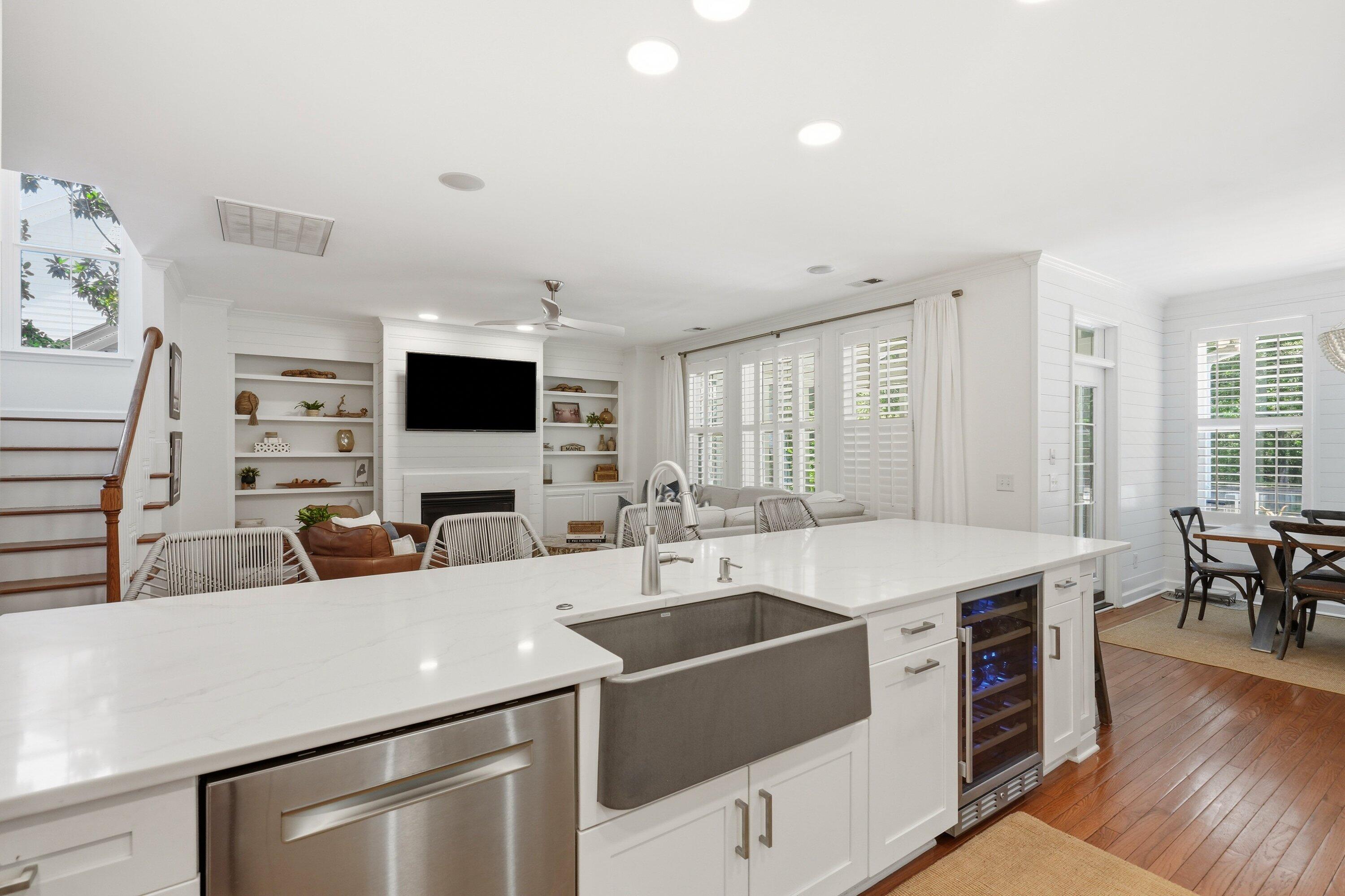 1022 Barfield Street Charleston, SC 29492 - Photo 15 of 91 018_DSC09191