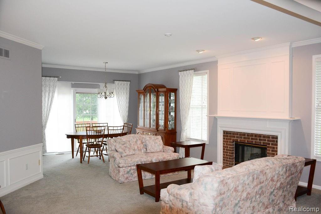 1958 Catlin Drive Rochester, MI 48306 - Photo 6 of 46