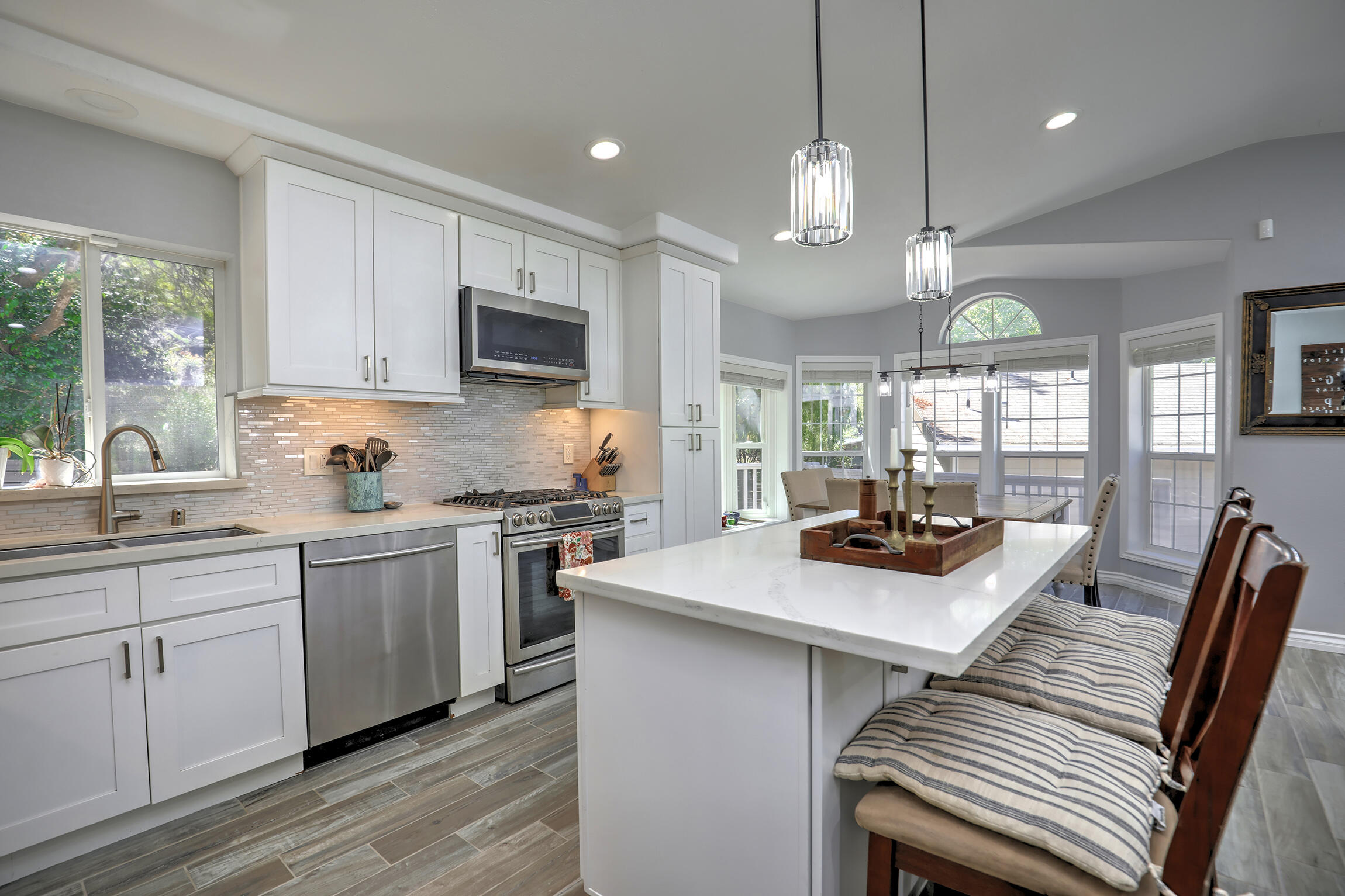 1625 Sycamore Canyon Road Santa Barbara, CA 93108 - Photo 7 of 31 Kitchen