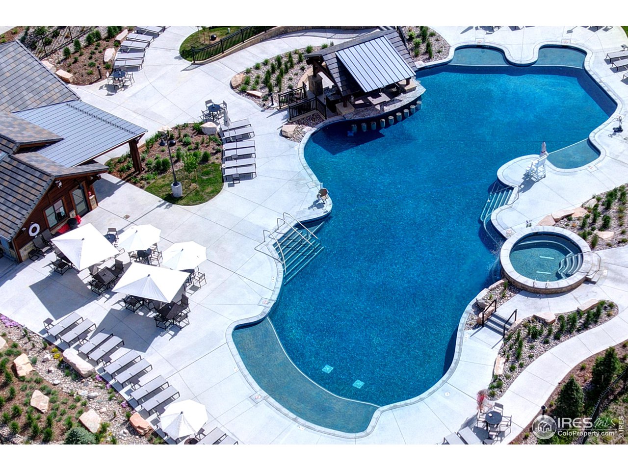 2575 Southwind Road Berthoud, CO 80513 - Photo 10 of 14 an ocean view with a bed