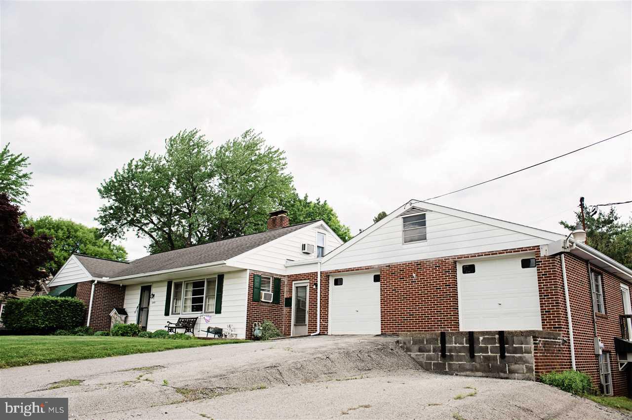 2145 Derry Road York, PA 17408 - Photo 1 of 29
