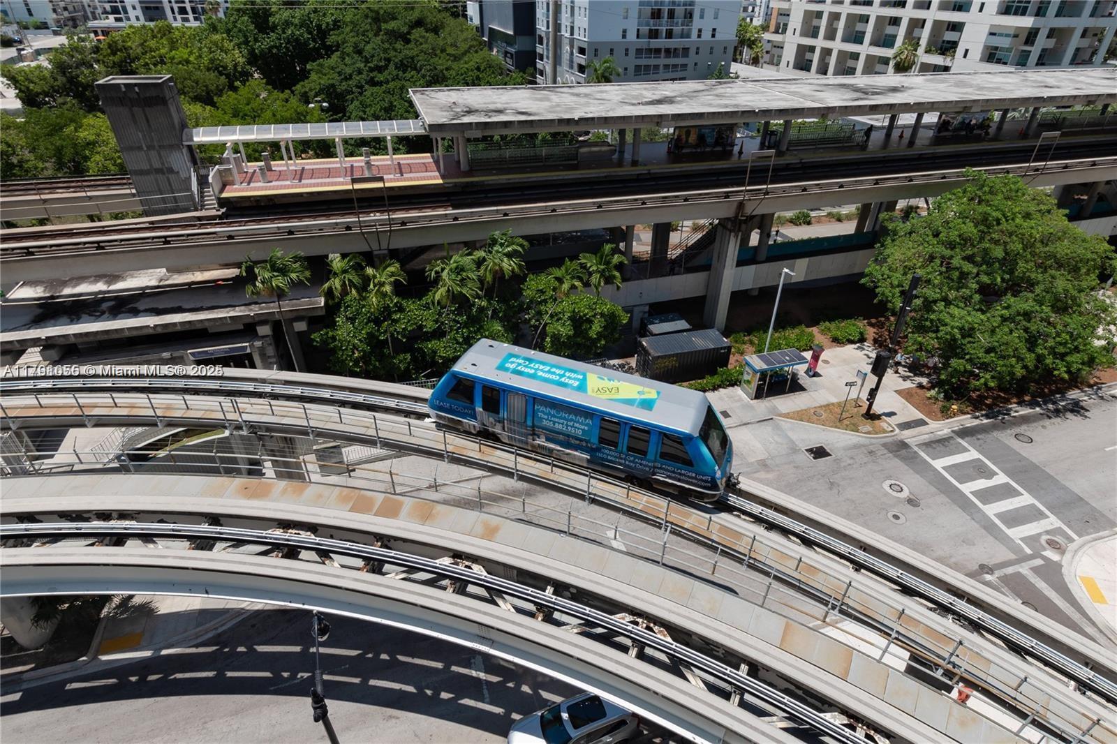 79 Southwest 12th Street, Unit 1710S Miami, FL 33130 - Photo 8 of 18