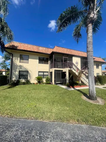 $2,200 | 7233 Golf Colony Court, Unit 102, Lake Worth, FL 33467