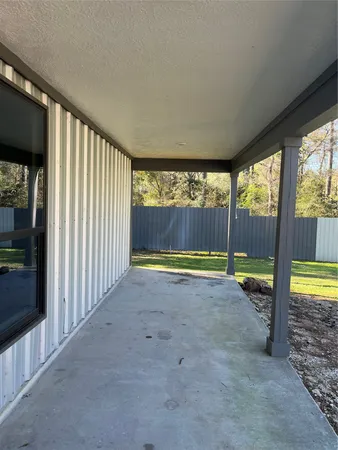 $1,300 | 18222 Bonnie Alice Drive, Unit B, Montgomery, TX 77316