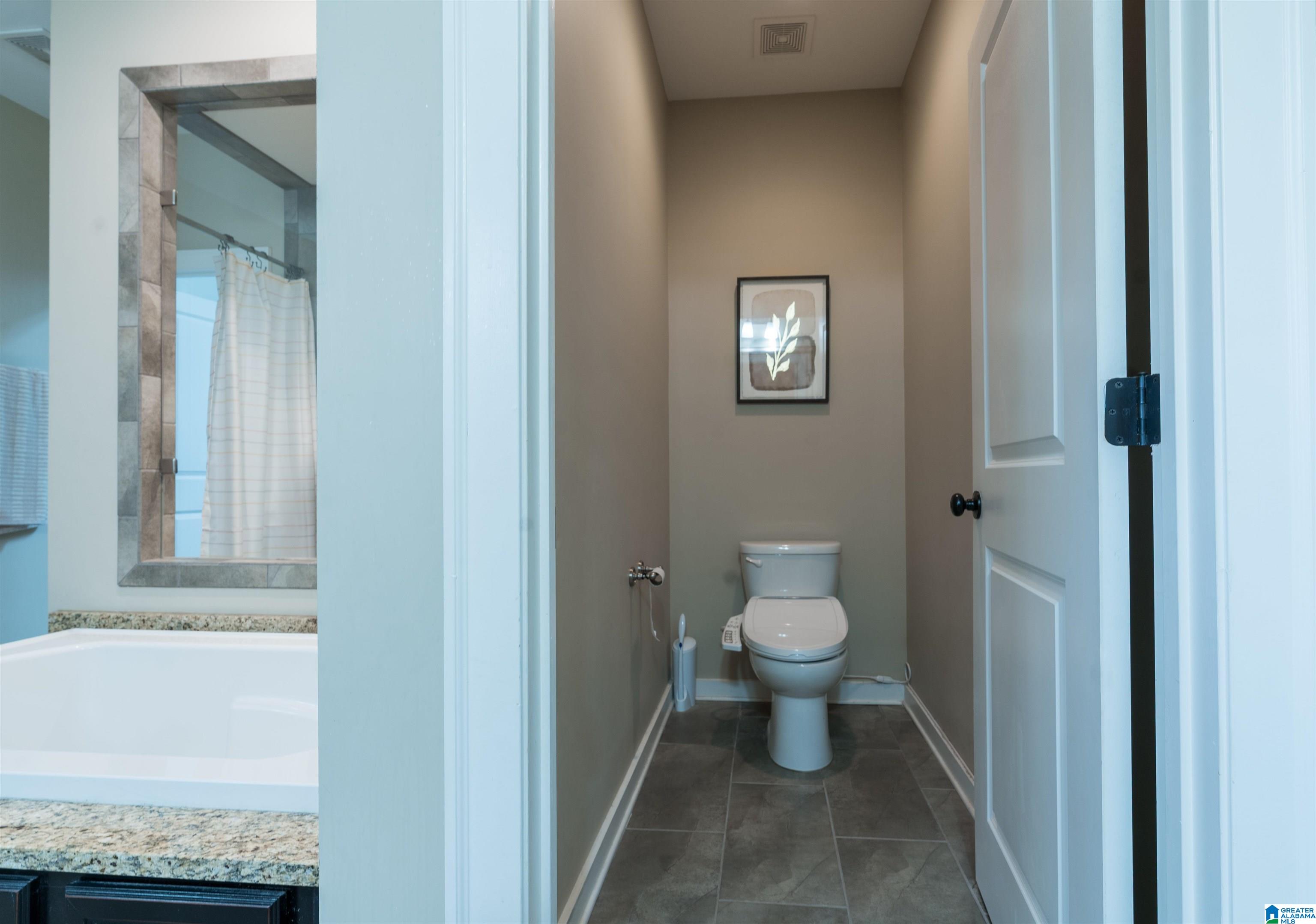 2512 Montauk Road Hoover, AL 35226 - Photo 25 of 44