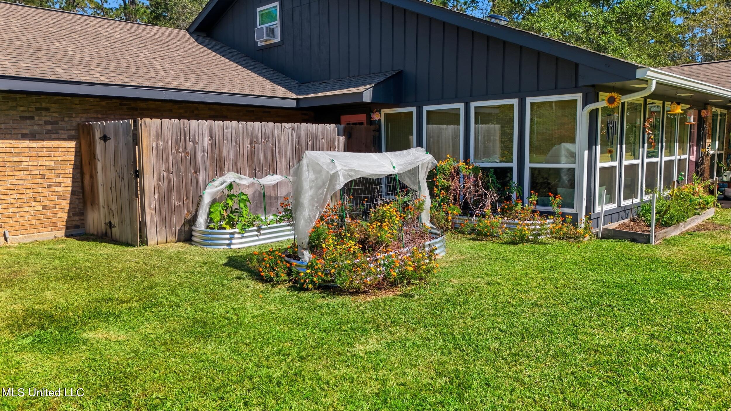 192 Sycamore Road Carriere, MS 39426 - Photo 44 of 48 44_back left garden