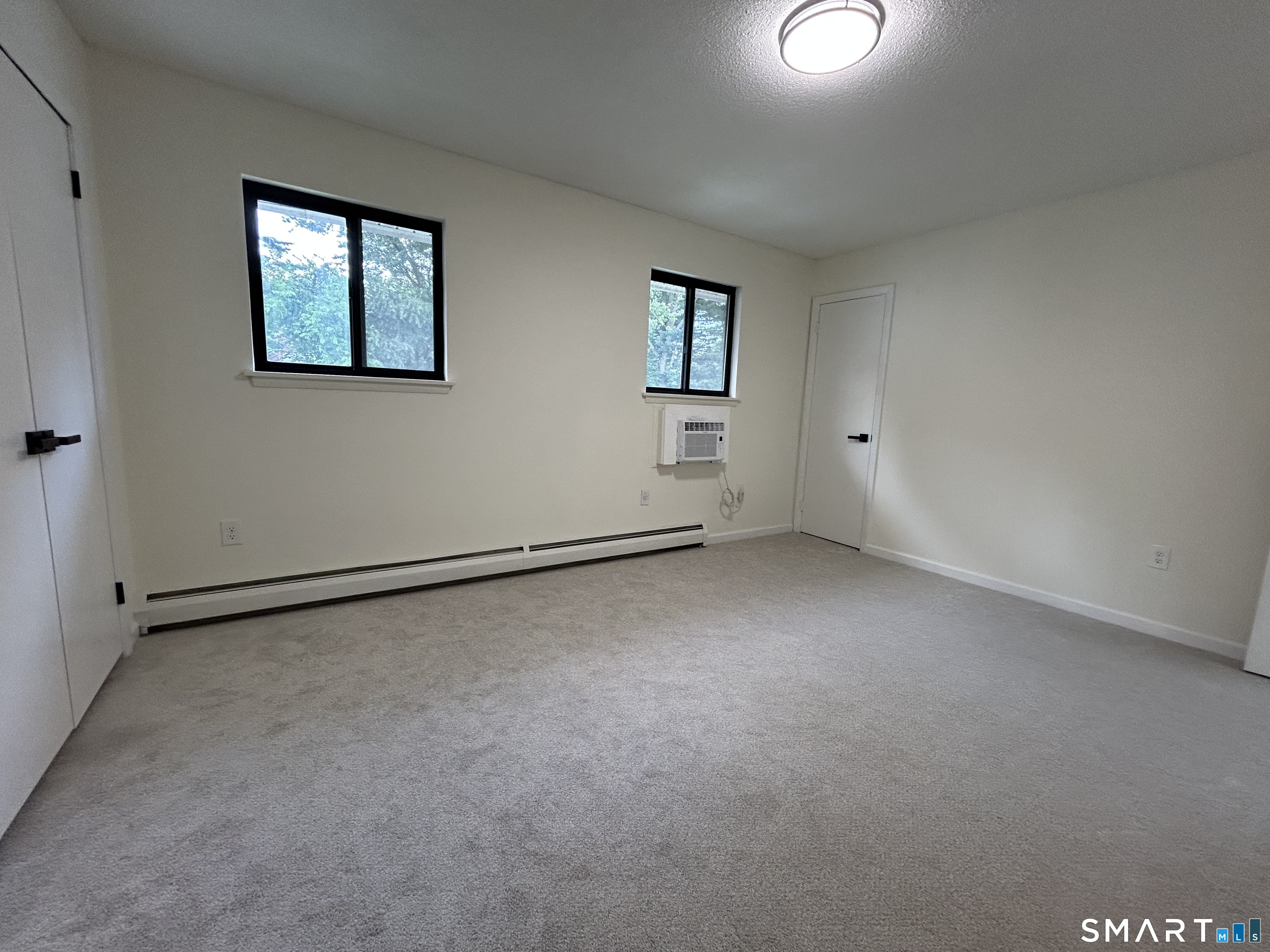38 Sutton Place, Unit 38 Bloomfield, CT 06002 - Photo 37 of 39