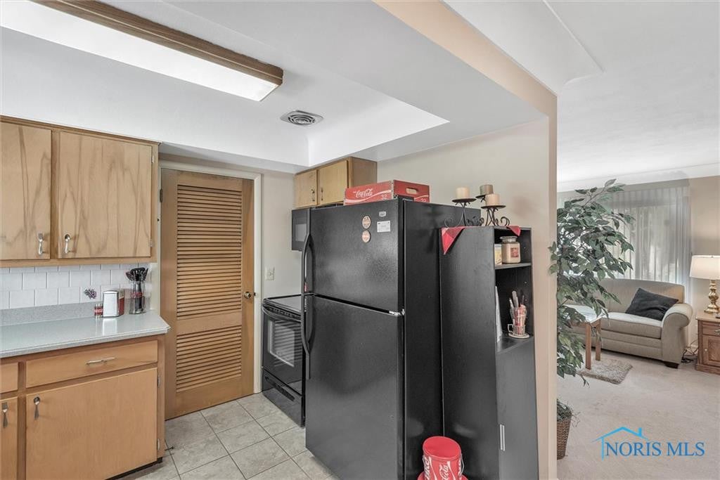 4930 Cedarhurst Road Toledo, OH 43613 - Photo 17 of 48 Photo 17