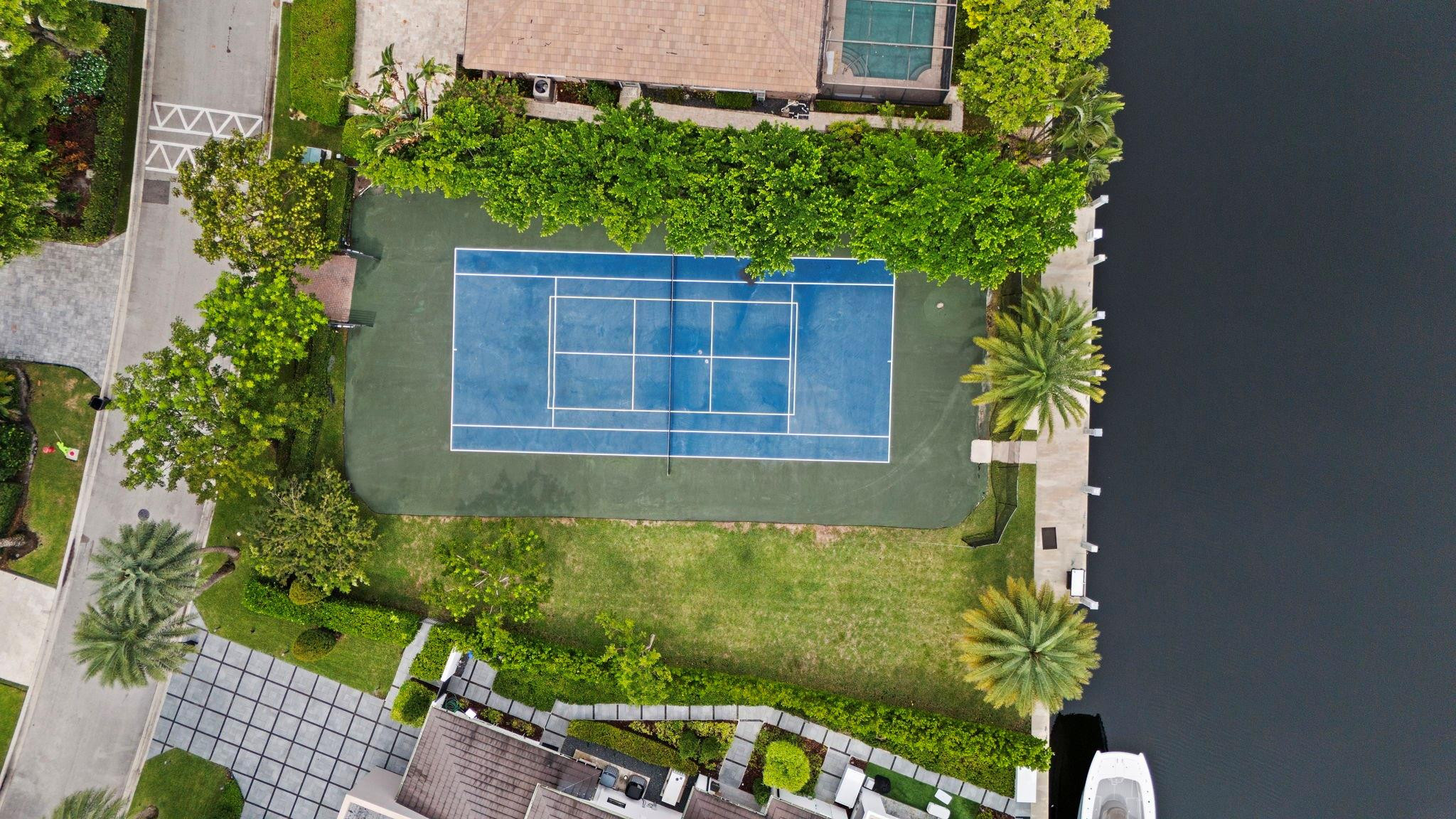 11 Compass Isle Fort Lauderdale, FL 33308 - Photo 4 of 9 Photo 4