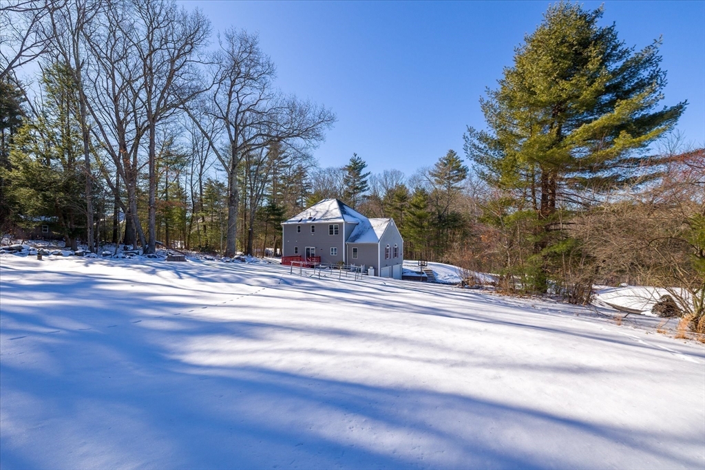 8 South Road Sturbridge, MA 01566 - Photo 8 of 32