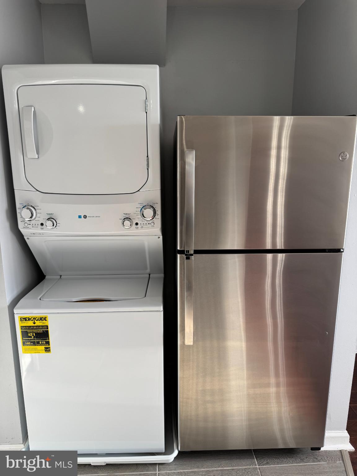 2500 Markham Lane, Unit 2 Landover, MD 20785 - Photo 16 of 27 a utility room with dryer and washer