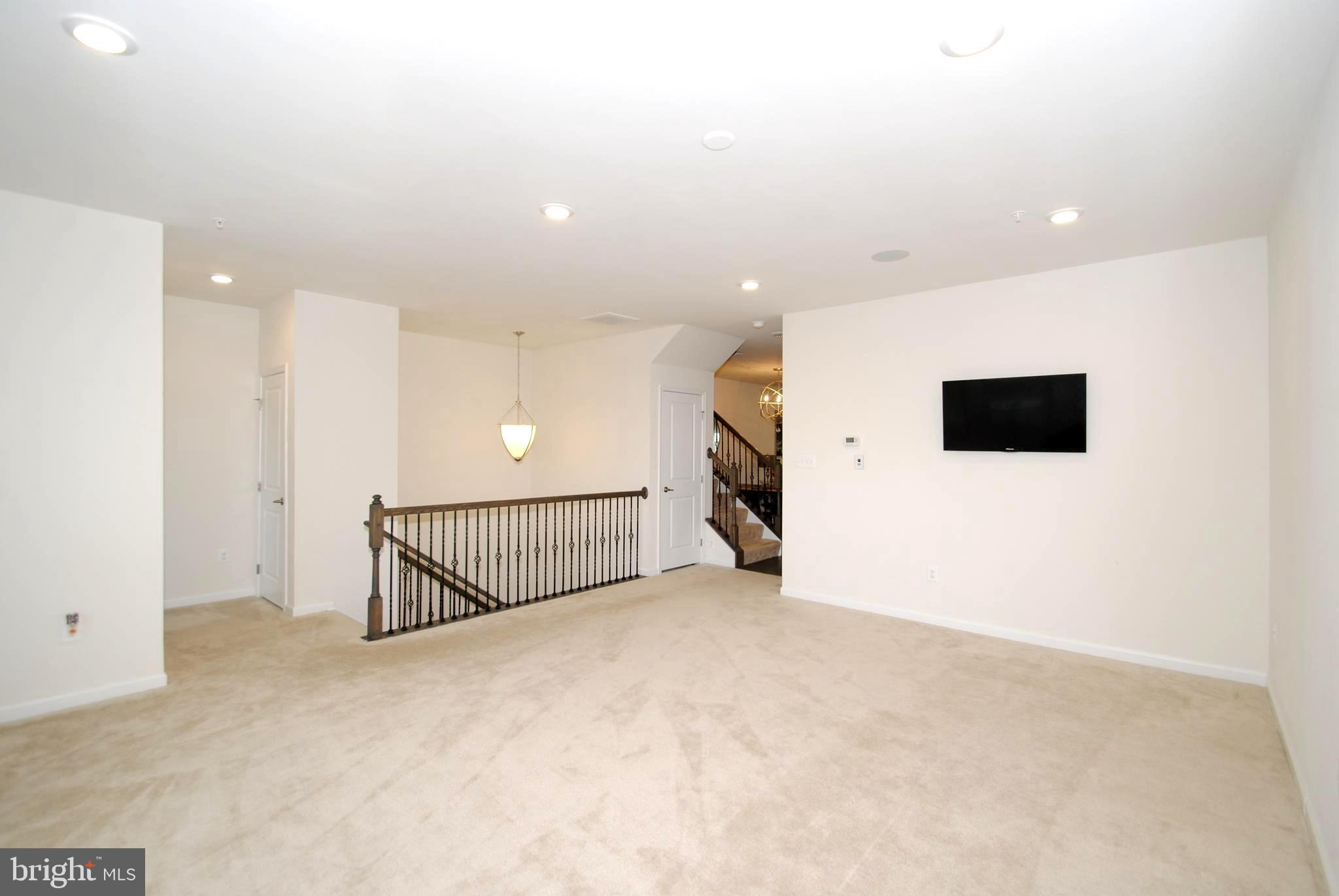8038 Orchard Grove Road, Unit 20 Odenton, MD 21113 - Photo 11 of 30 Lots of UPGRADES! . Recessed Lighting