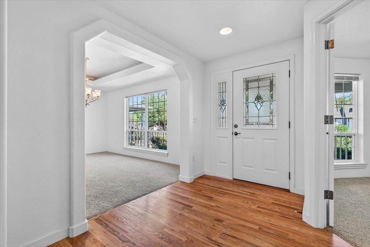 2618 Rabun Way Central Point, OR 97502 - Photo 10 of 42 a view of a livingroom with wooden floor and a window