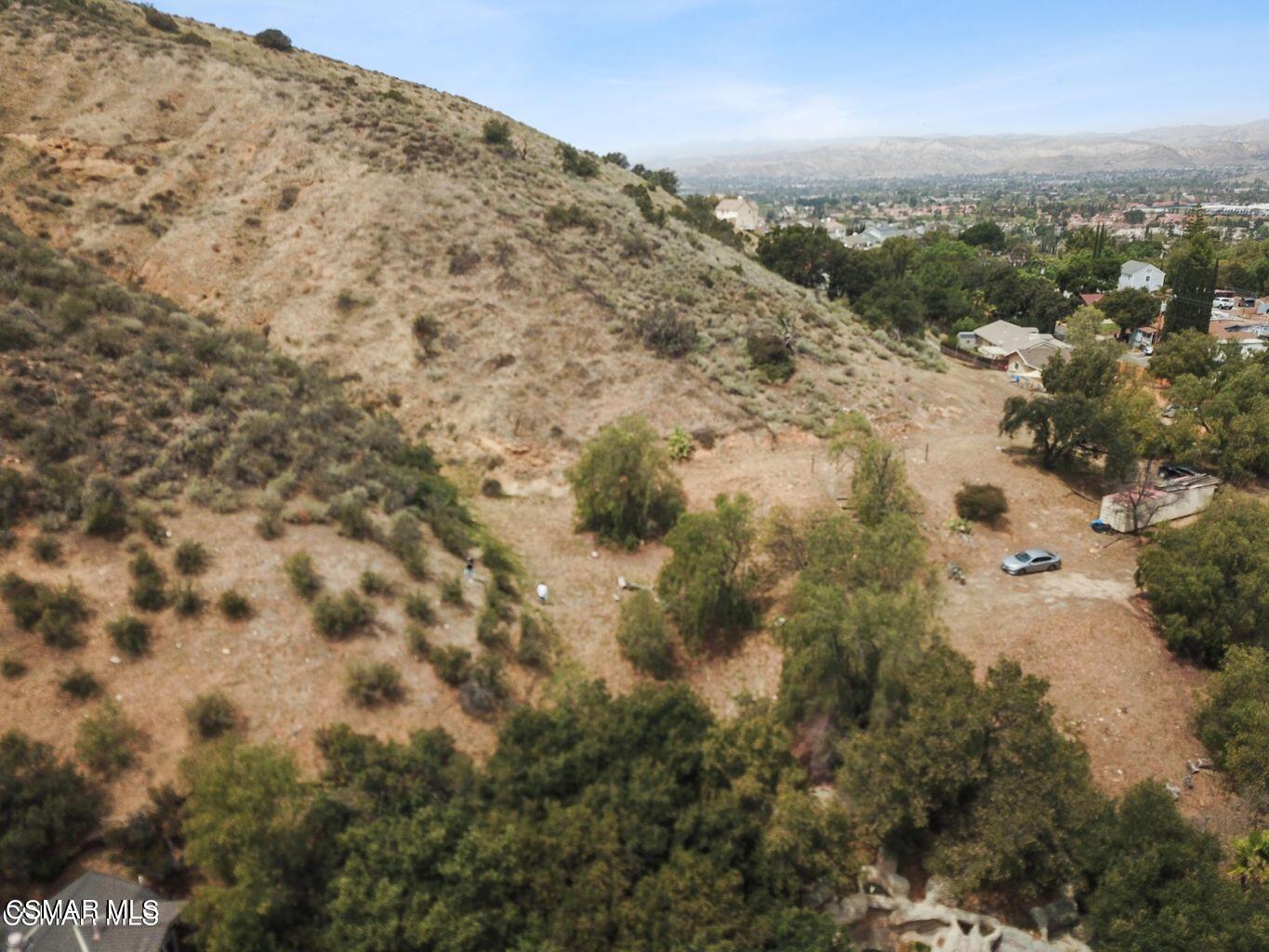 Oak Knolls Road Simi Valley, CA 93063 - Photo 10 of 23 a view of a dry yard