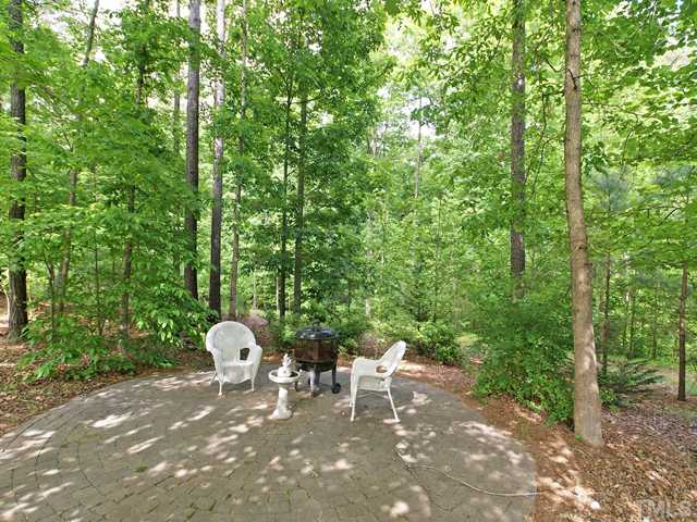 4449 Fairview Ridge Lane Apex, NC 27539 - Photo 23 of 25 PRIVATE PATIO! GREAT AREA TO COOK OUT!