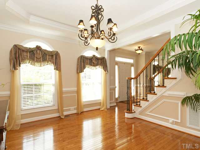 4449 Fairview Ridge Lane Apex, NC 27539 - Photo 8 of 25 FORMAL DINING ROOM WITH TREY CEILING!