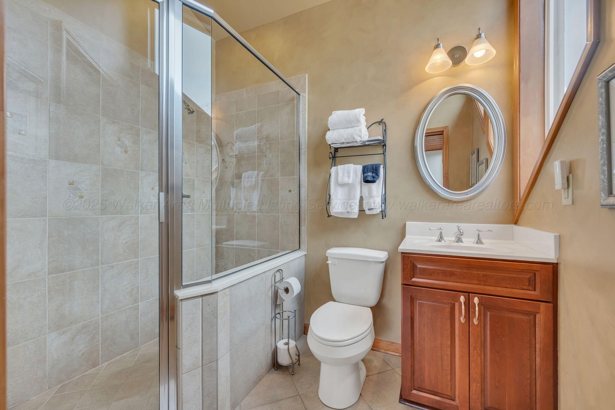 1851 South Stoney Road Double Springs, AL 35553 - Photo 31 of 50 Loft Bathroom