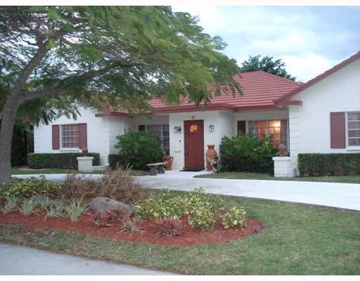 290 South Silver Palm Road Boca Raton, FL 33432 - Photo 1 of 16 Primary Photo