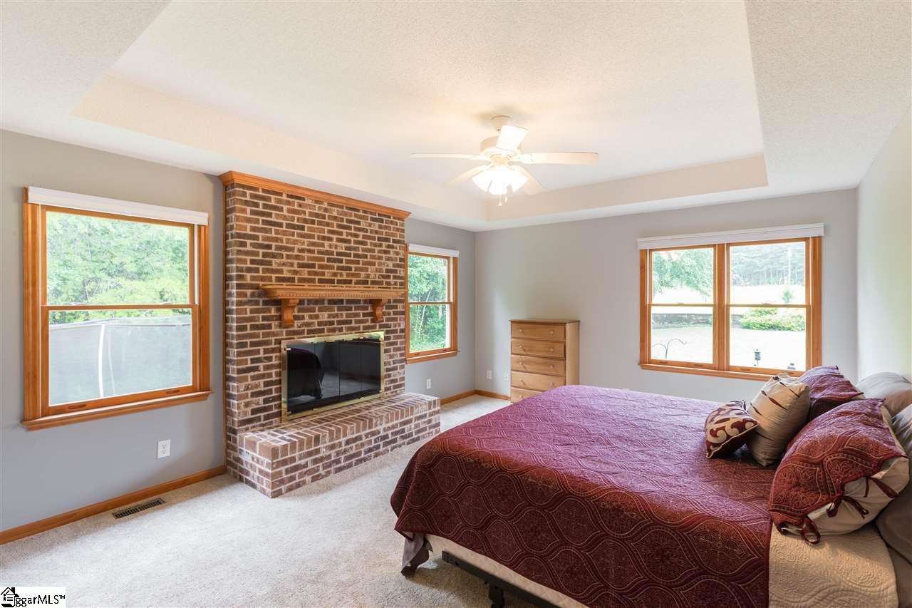 261 North Barton Road Taylors, SC 29687 - Photo 19 of 35 Gallery Image 19