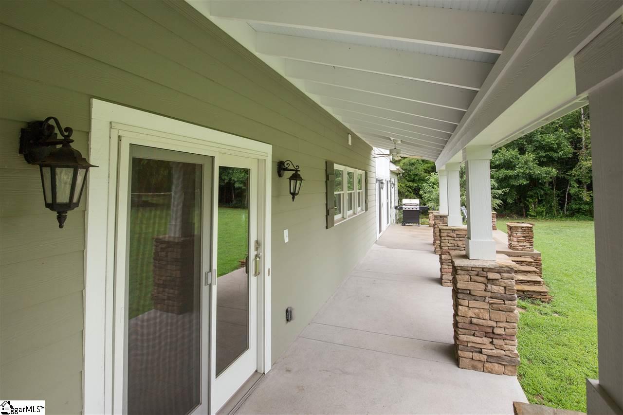 261 North Barton Road Taylors, SC 29687 - Photo 29 of 35 Gallery Image 29