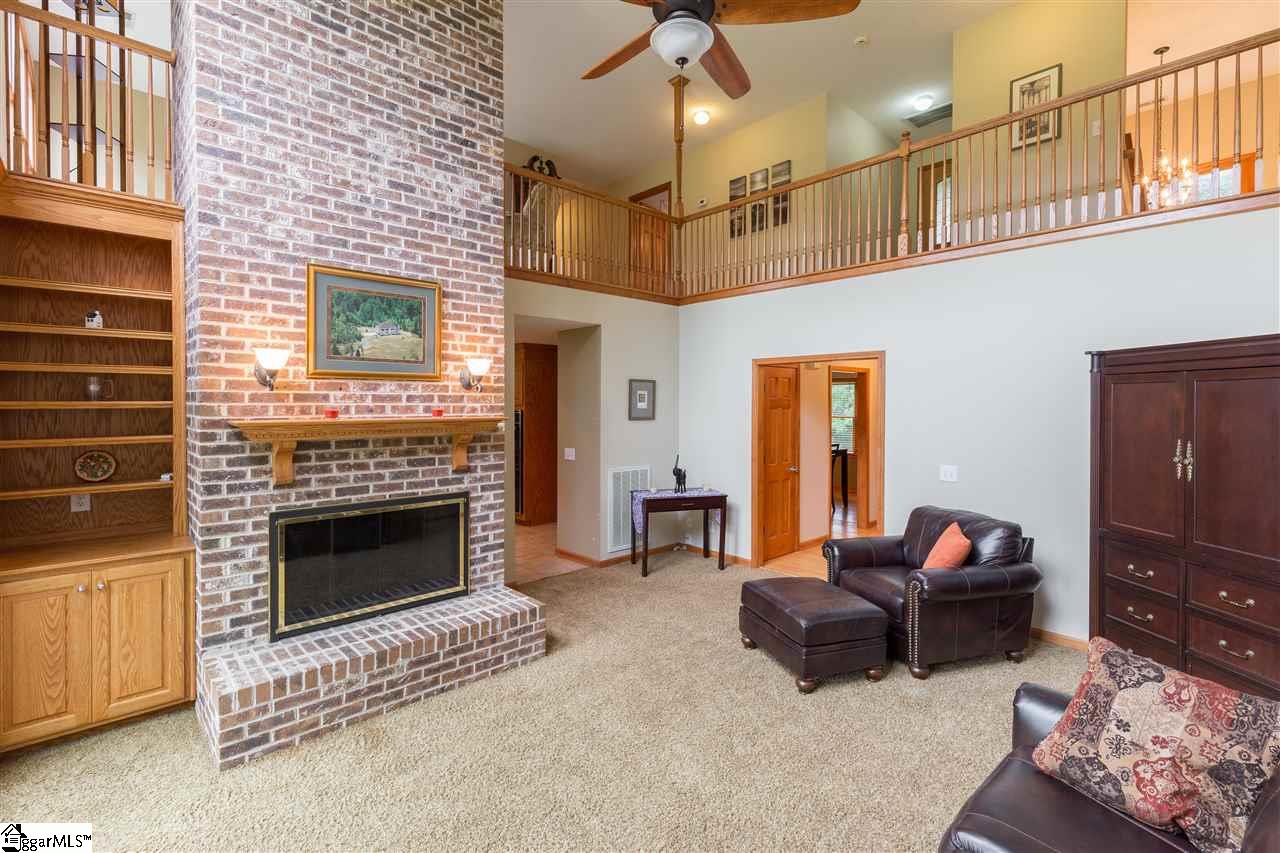 261 North Barton Road Taylors, SC 29687 - Photo 5 of 35 Gallery Image 5