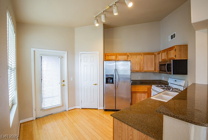 10001 Peace Way, Unit 2270 Las Vegas, NV 89147 - Photo 12 of 44
