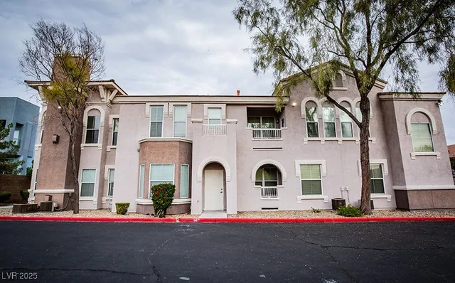 $345,000 | 10001 Peace Way, Unit 2270, Las Vegas, NV 89147