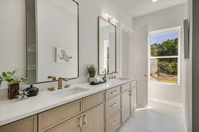 $847,000 | 52 War Bonnet, Wimberley, TX 78676