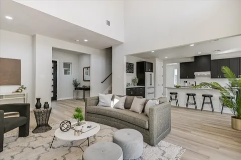 $875,000 | 52 War Bonnet, Wimberley, TX 78676