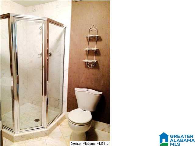 1069 Shades Crest Road Birmingham, AL 35226 - Photo 22 of 34