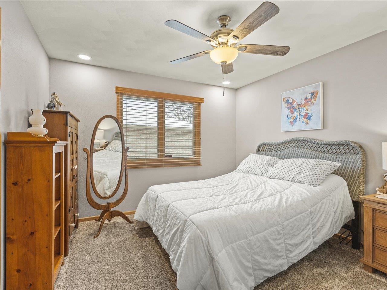 968 Falcon Point Place Rockton, IL 61072 - Photo 22 of 38 a bedroom with bed and a window