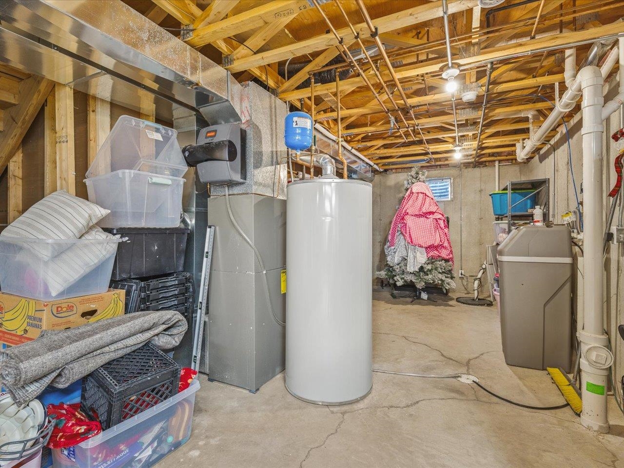 968 Falcon Point Place Rockton, IL 61072 - Photo 29 of 38 a utility room with dryer and washer