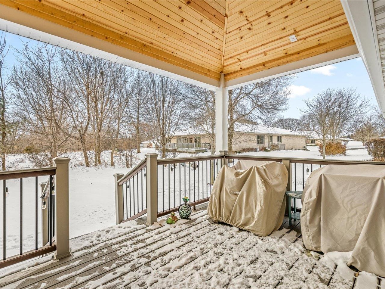 968 Falcon Point Place Rockton, IL 61072 - Photo 32 of 38 a view of a wooden door