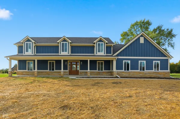 $595,000 | 731 West 600th Street North, Whiteland, IN 46184