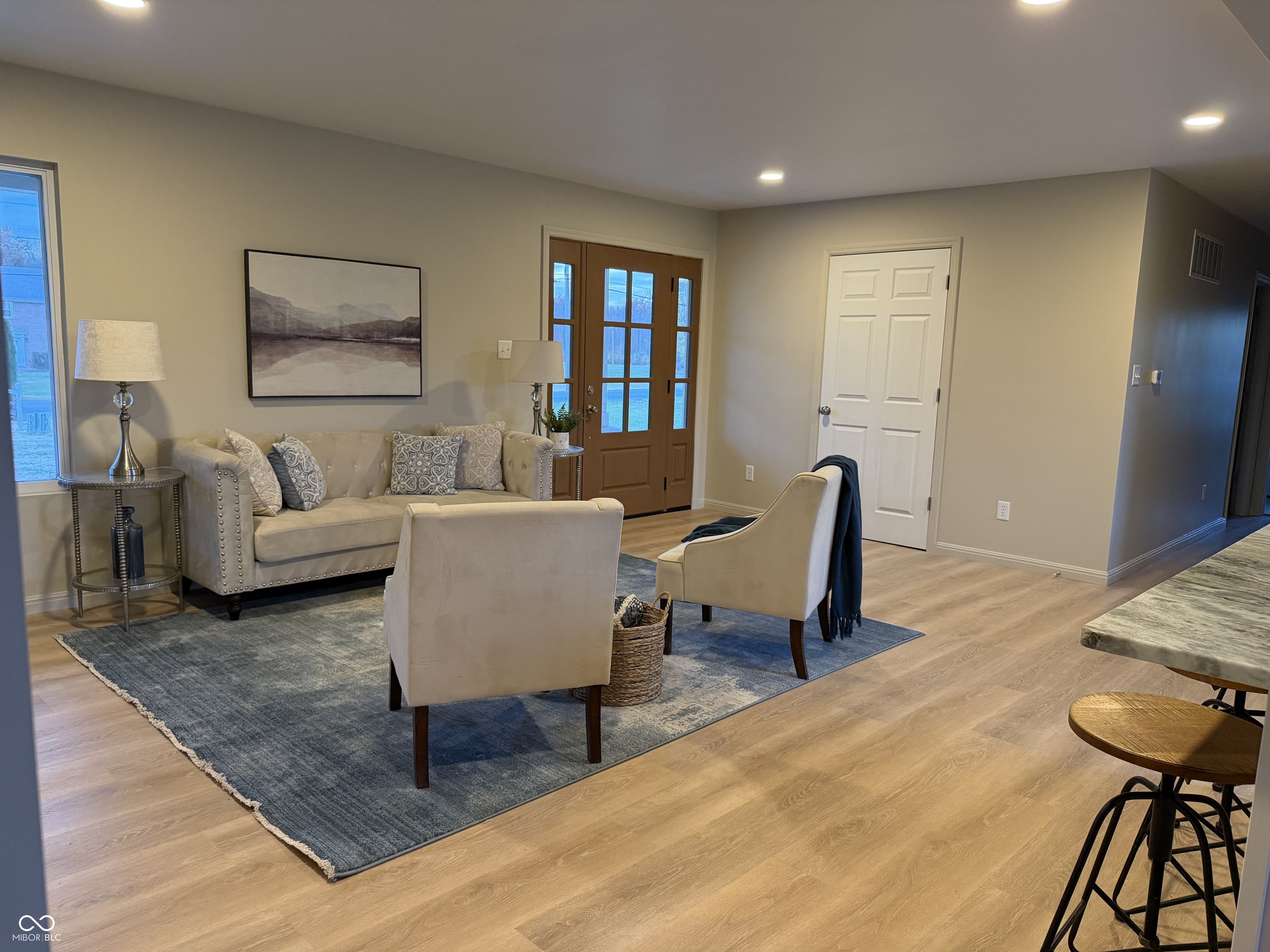 731 West 600th Street North Whiteland, IN 46184 - Photo 2 of 54