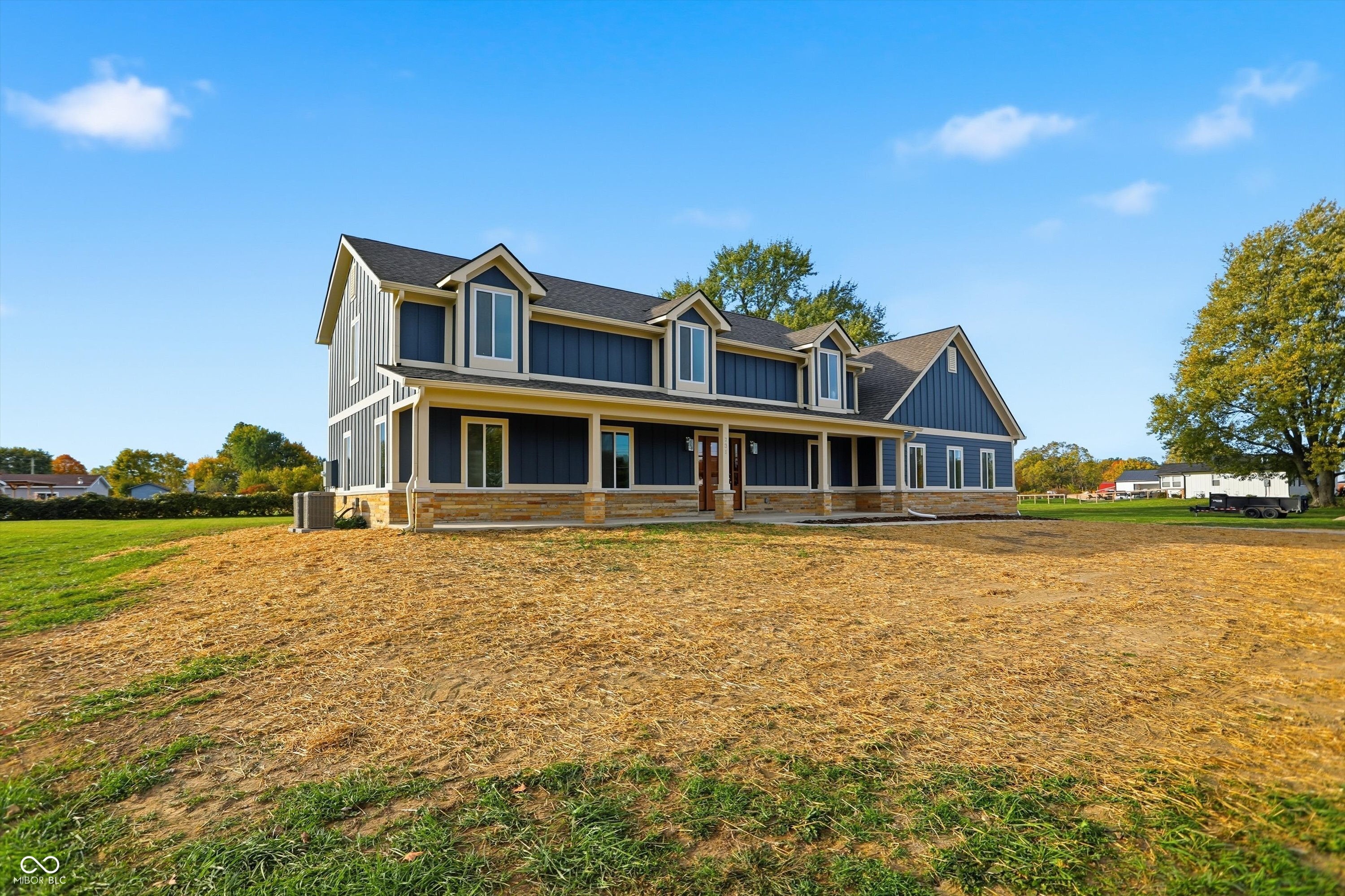 731 West 600th Street North Whiteland, IN 46184 - Photo 2 of 53