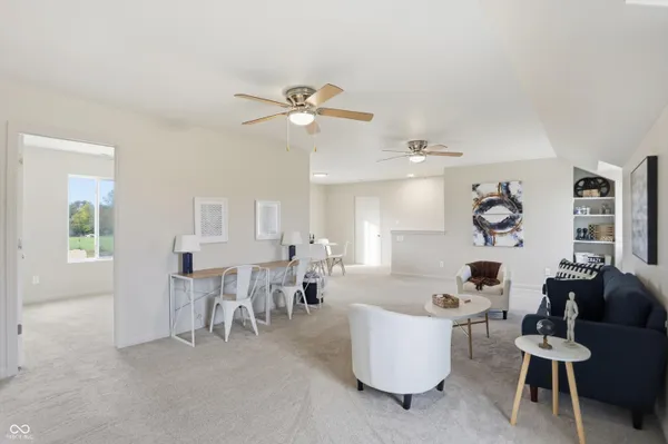 $595,000 | 731 West 600th Street North, Whiteland, IN 46184
