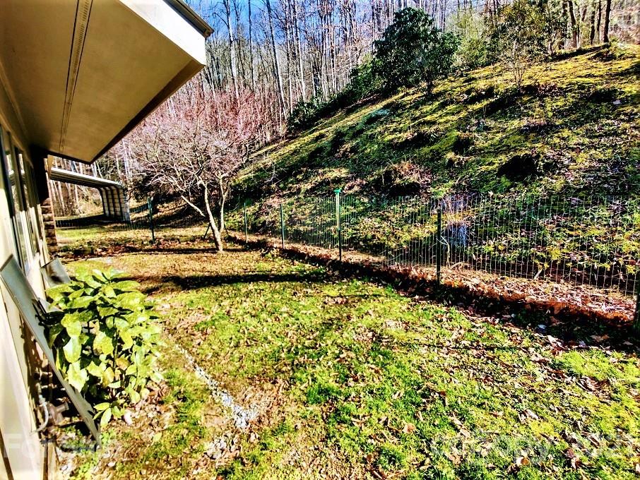 132 Turtle Creek Road Sylva, NC 28779 - Photo 11 of 13 Gallery Image 11