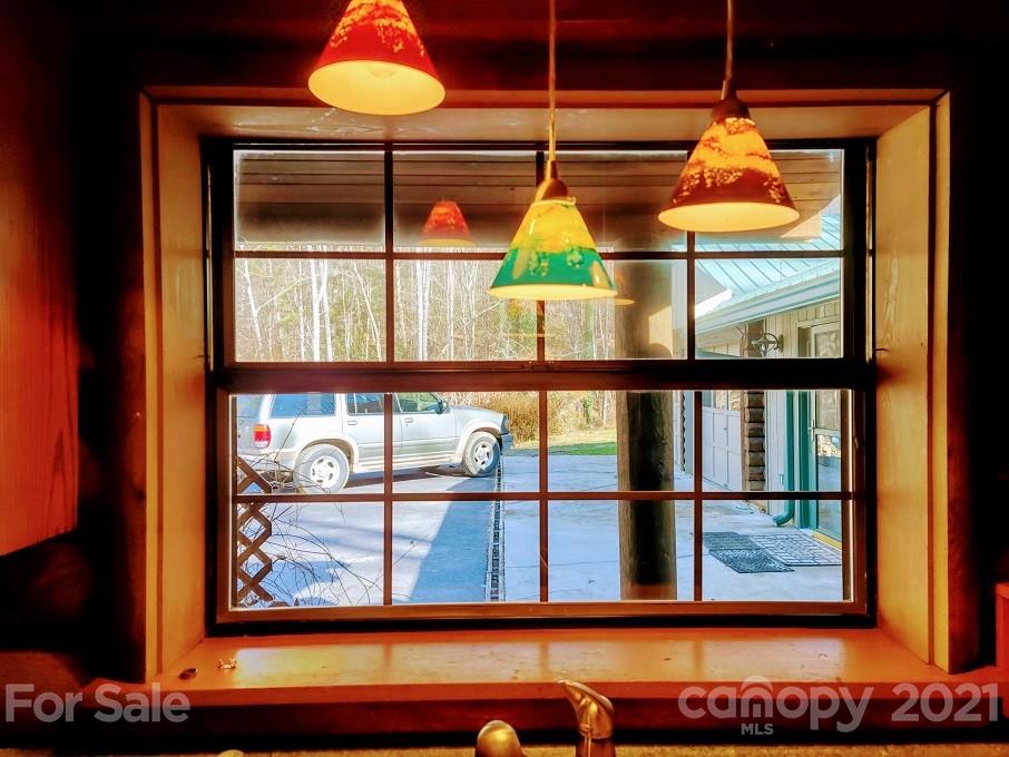 132 Turtle Creek Road Sylva, NC 28779 - Photo 4 of 13 Gallery Image 4